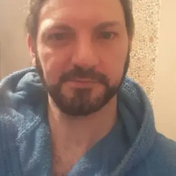 Accompagnatore gigolo Paco