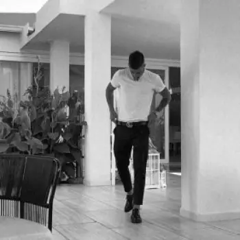 Accompagnatore gigolo Frank 