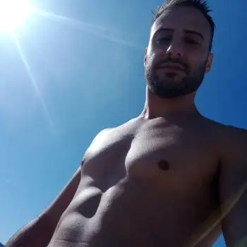 Accompagnatore gigolo Riccardo Accocci