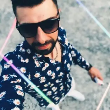 Accompagnatore gigolo Looker