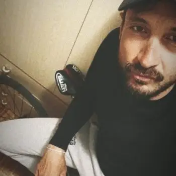 Accompagnatore gigolo Mark2