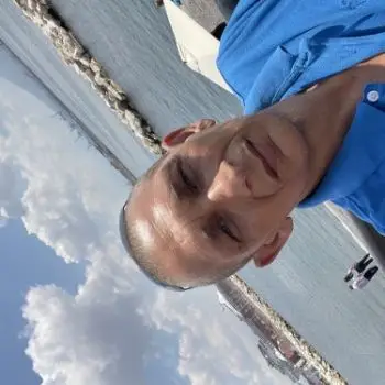 Accompagnatore gigolo Paolo