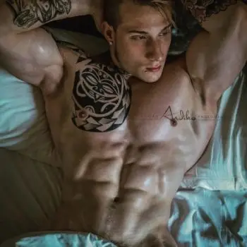 Accompagnatore gigolo Riky Il Magnifico