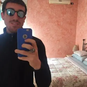 Accompagnatore gigolo Alberto Tommasi