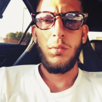 Accompagnatore gigolo Antoniioo1408