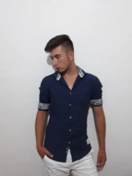 Accompagnatore gigolo Valentin