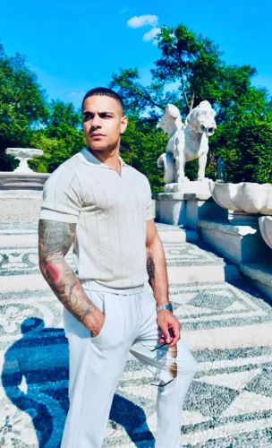 Accompagnatore gigolo Christian X