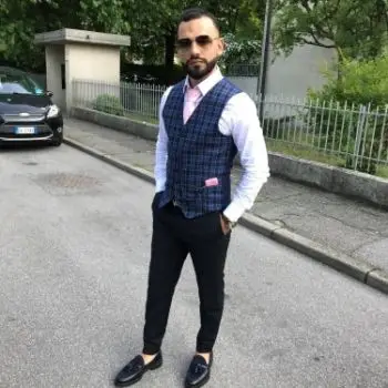 Accompagnatore gigolo Donald