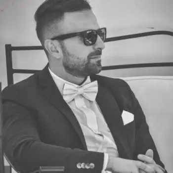Accompagnatore gigolo James