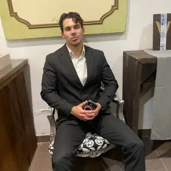 Accompagnatore gigolo Marco Aurelio