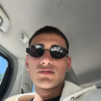 Accompagnatore gigolo Alessandro