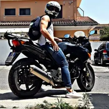 Accompagnatore gigolo Etienn