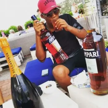 Accompagnatore gigolo Ogando