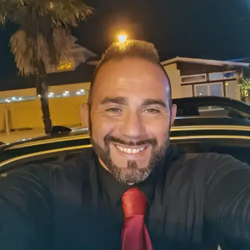 Accompagnatore gigolo Antonylove