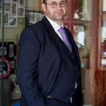 Accompagnatore gigolo Newrocco