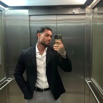 Accompagnatore gigolo Ricky
