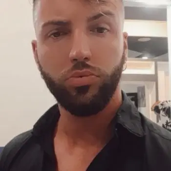 Accompagnatore gigolo cristian