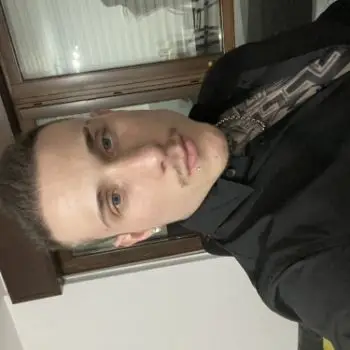 Accompagnatore gigolo Riky Il Magnifico