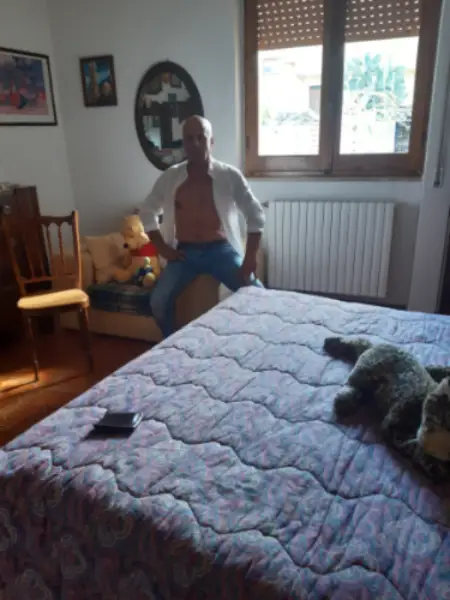 Accompagnatore gigolo Lino