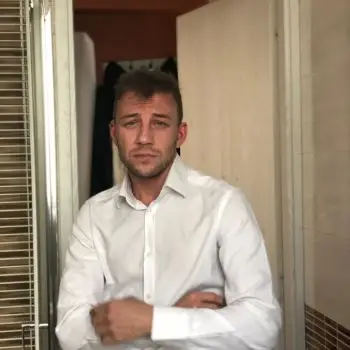 Accompagnatore gigolo Vittorio