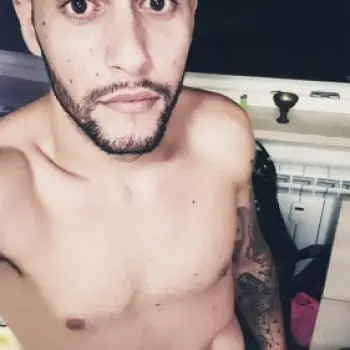 Accompagnatore gigolo Yonny