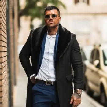 Accompagnatore gigolo Master