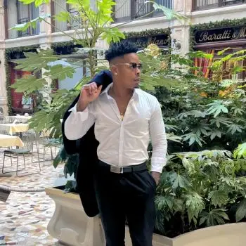 Accompagnatore gigolo Brayant