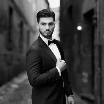 Accompagnatore gigolo Igor Gigol&ograve; 