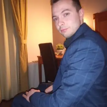 Accompagnatore gigolo Matthieu