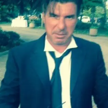 Accompagnatore gigolo Maxuell