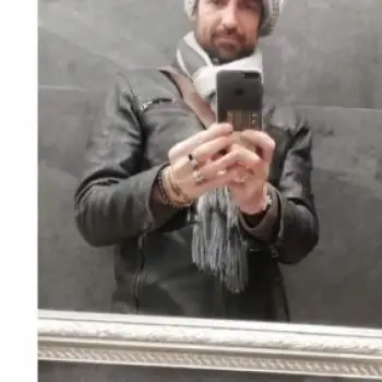 Accompagnatore gigolo Morfeo