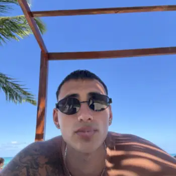 Accompagnatore gigolo Alessandro