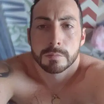 Accompagnatore gigolo Enrich