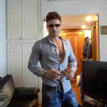Accompagnatore gigolo Sandro