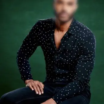 Accompagnatore gigolo NICOLAS