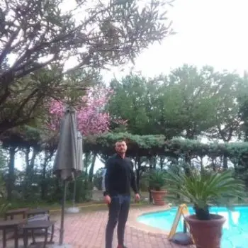 Accompagnatore gigolo Georgemar