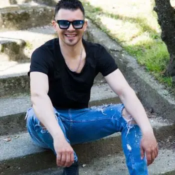 Accompagnatore gigolo Raul