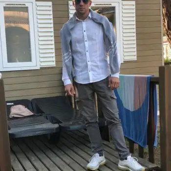 Accompagnatore gigolo Vittorio