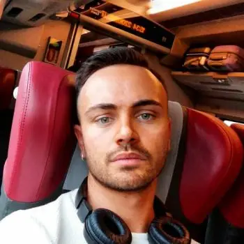 Accompagnatore gigolo Evans