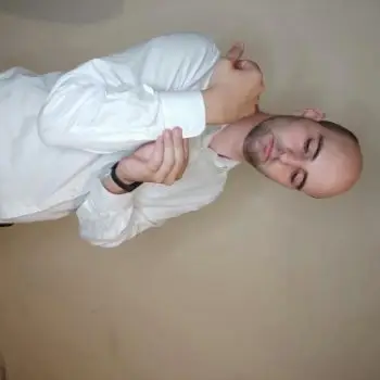 Accompagnatore gigolo Knight94