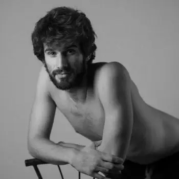 Accompagnatore gigolo Tommaso