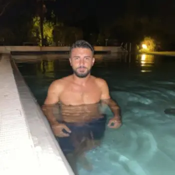 Accompagnatore gigolo Matteo9