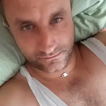 Accompagnatore gigolo Nino1