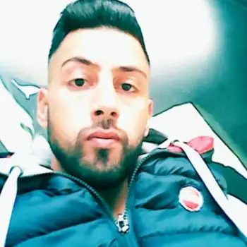 Accompagnatore gigolo Well