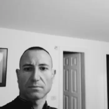 Accompagnatore gigolo Supermaxfun