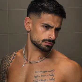 Accompagnatore gigolo Marco Morrone