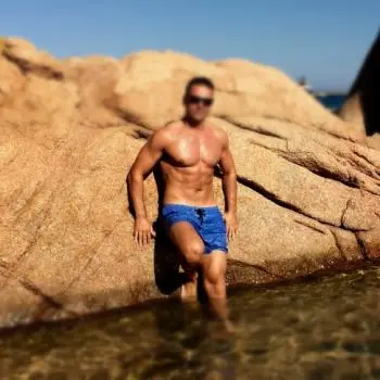 Accompagnatore gigolo Denny