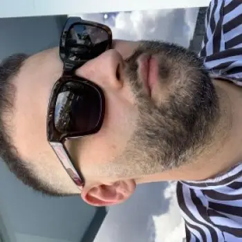 Accompagnatore gigolo Cosimo82