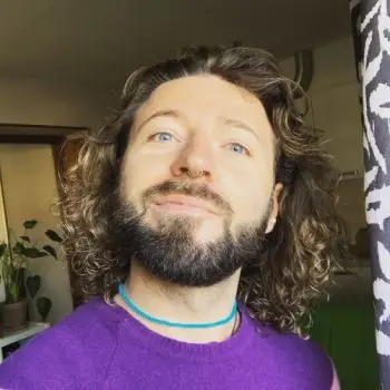 Accompagnatore gigolo Mat90