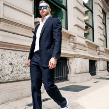 Accompagnatore gigolo Harry